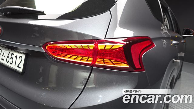 Hyundai Santafe 2019 — photo 9