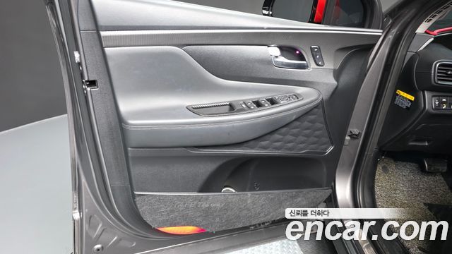 Hyundai Santafe 2019 — photo 14