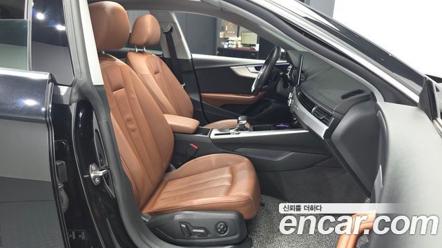 Audi A5 2023 — photo 17