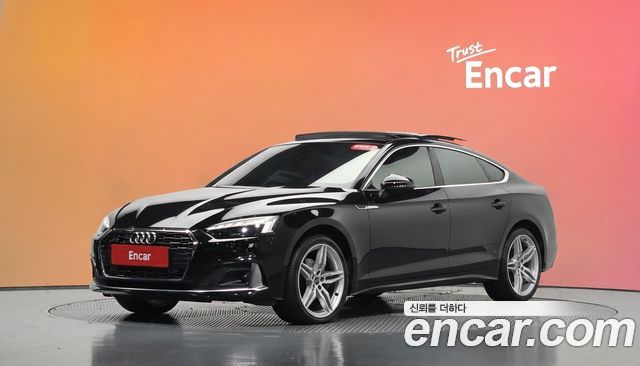 Audi A5 2023 — photo 1