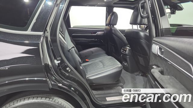 Kia Mohave 2023 — photo 18