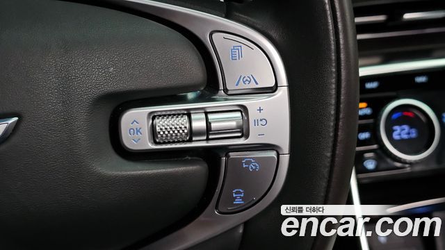 Genesis GV80 2022 — photo 18