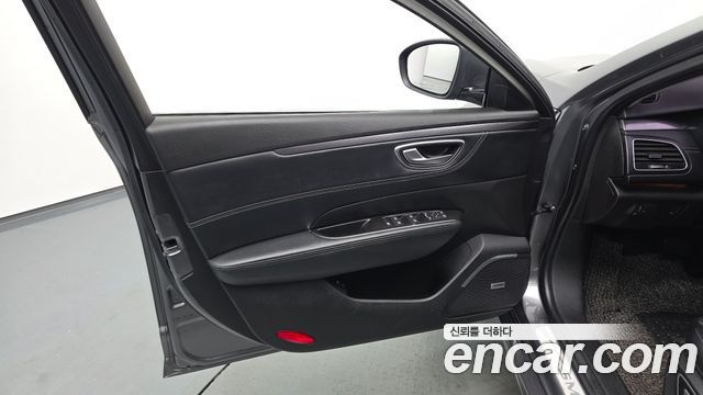 Renault Korea SM6 2017 — photo 14