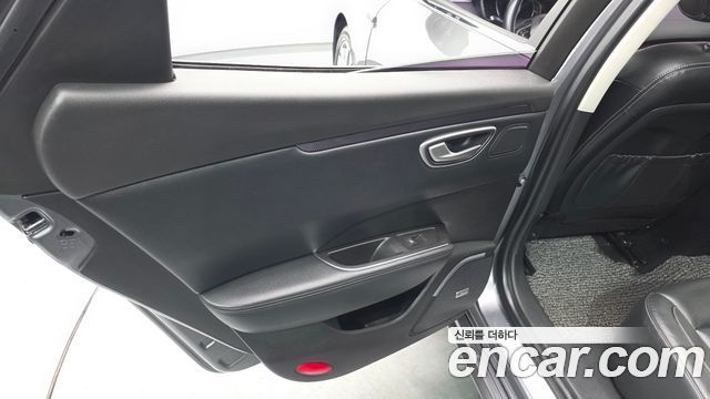 Renault Korea SM6 2017 — photo 15