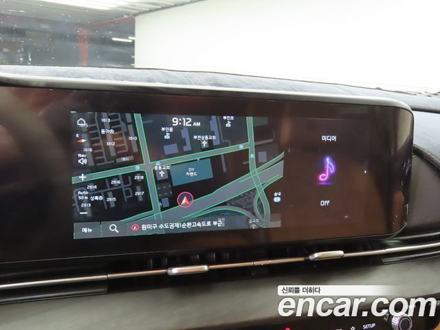 Kia Canival 2021 — photo 11