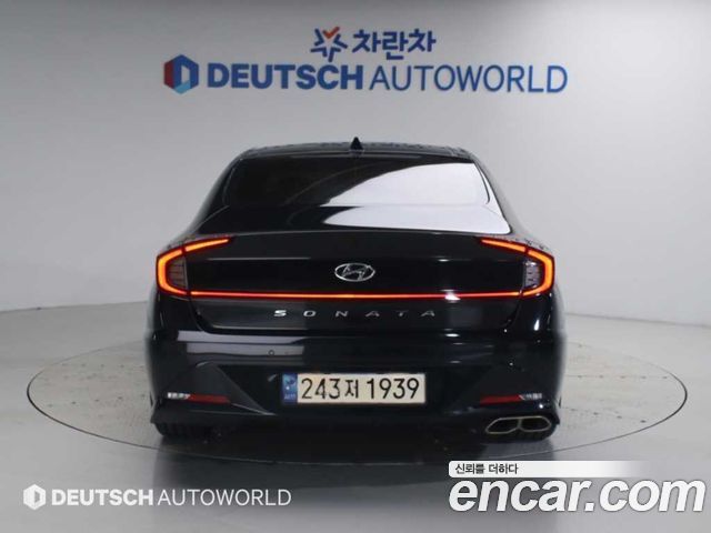 Hyundai Sonata 2022 — photo 4