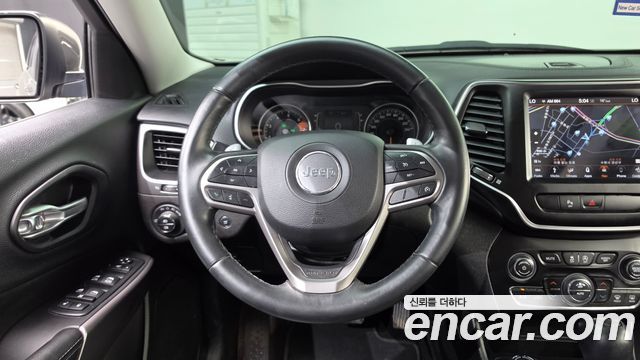 Jeep Cherokee 2019 — photo 19