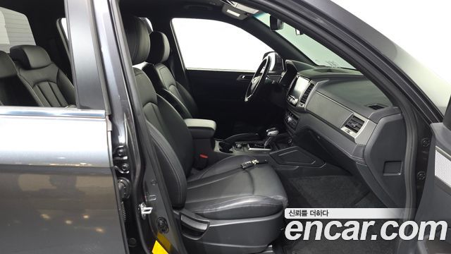 KG Mobility Rexton 2019 — photo 16