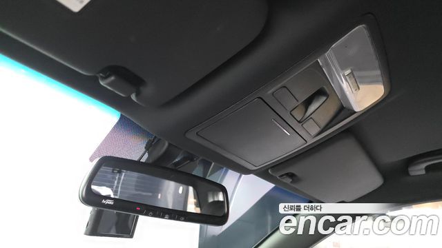 KG Mobility Rexton 2019 — photo 27