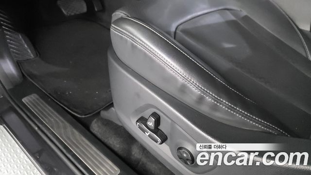 KG Mobility Rexton 2019 — photo 30