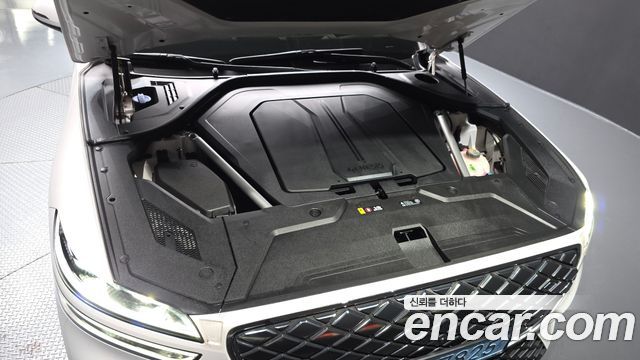 Genesis GV70 2022 — photo 6