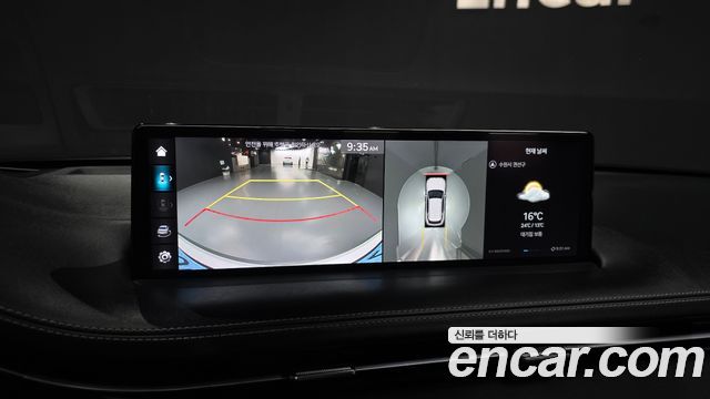 Genesis GV70 2022 — photo 21