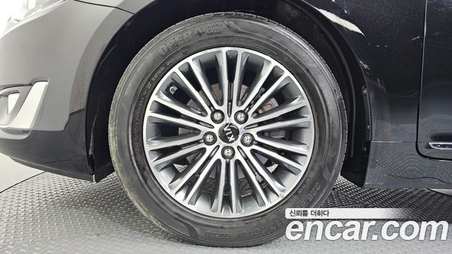 Kia K7 2015 — photo 5
