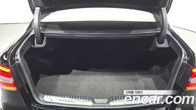 Kia K7 2015 — photo 24