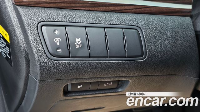Kia K7 2015 — photo 26