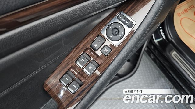 Kia K7 2015 — photo 27