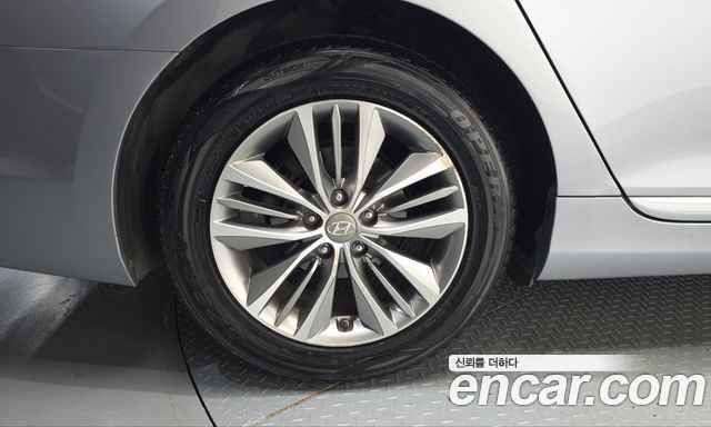 Hyundai Grandeur 2016 — photo 5