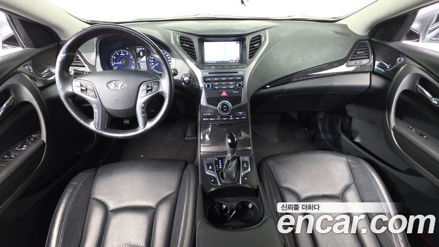 Hyundai Grandeur 2016 — photo 10