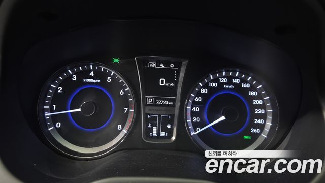 Hyundai Grandeur 2016 — photo 11