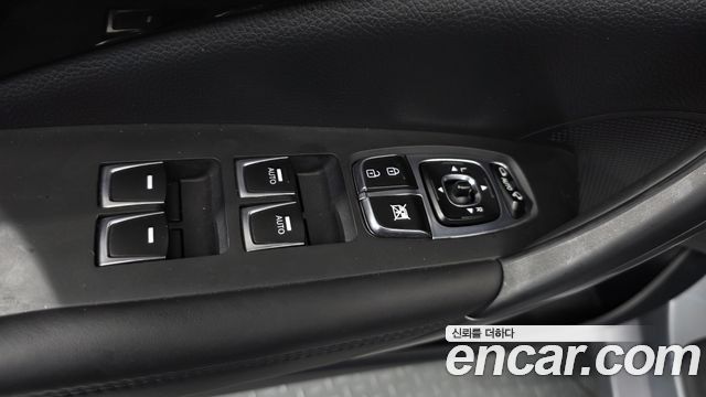Hyundai Grandeur 2016 — photo 25