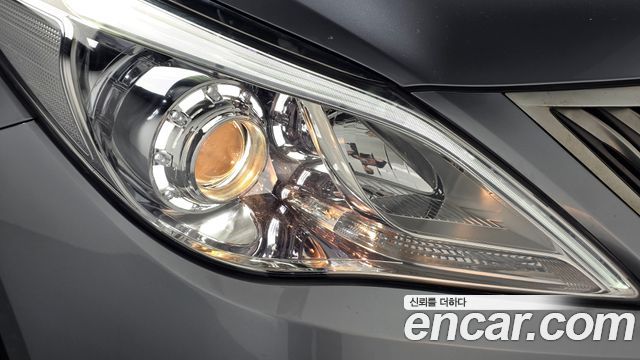 Hyundai Grandeur 2016 — photo 8