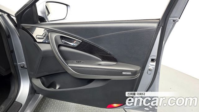 Hyundai Grandeur 2016 — photo 14