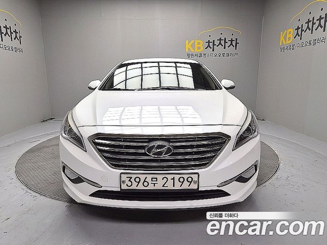 Hyundai Sonata 2017 — photo 1