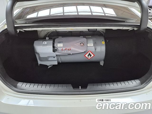 Hyundai Sonata 2017 — photo 11
