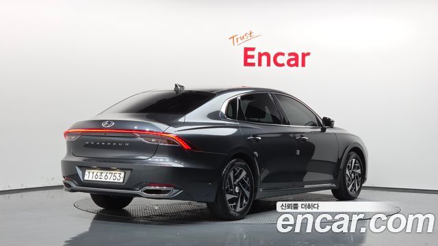 Hyundai Grandeur 2023 — photo 2