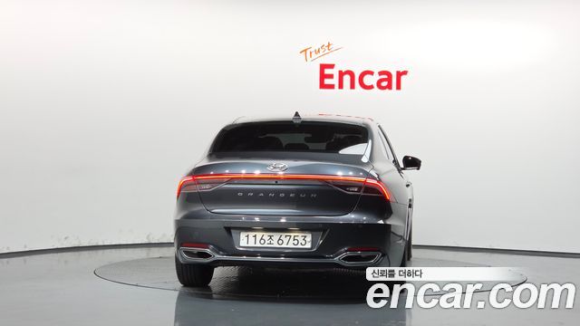 Hyundai Grandeur 2023 — photo 4