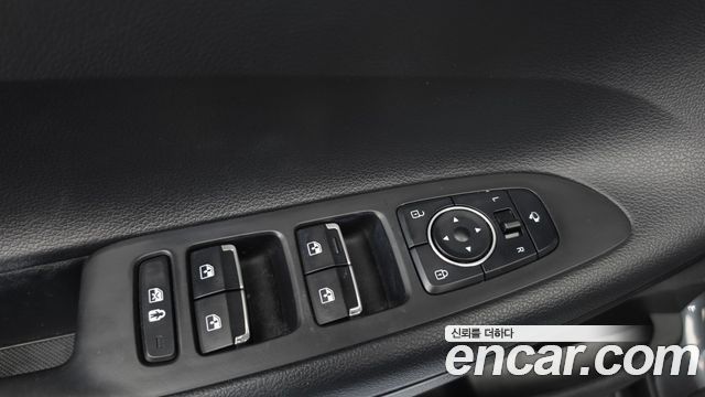 Hyundai Grandeur 2023 — photo 27