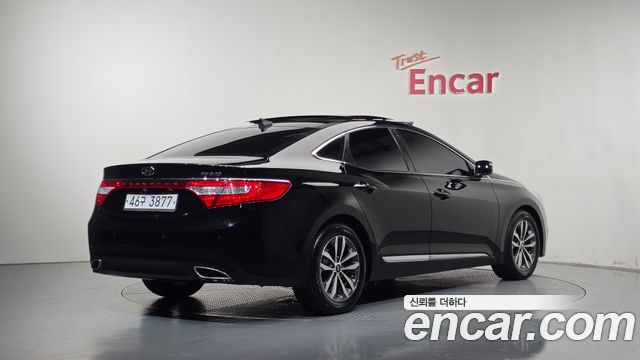 Hyundai Grandeur 2012 — photo 2