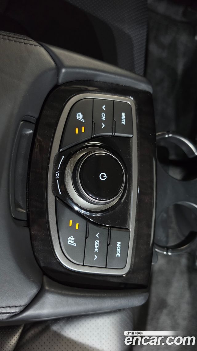 Hyundai Grandeur 2012 — photo 27