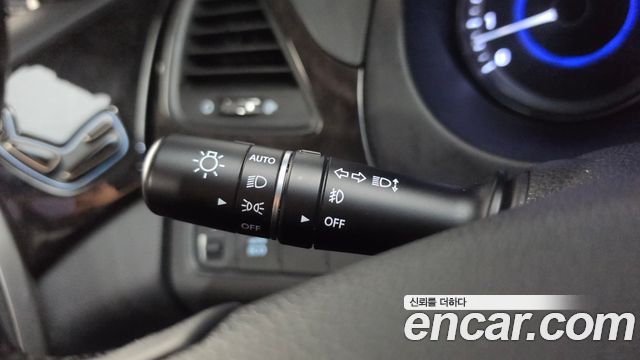 Hyundai Grandeur 2012 — photo 34