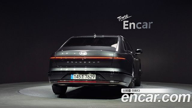 Hyundai Grandeur 2023 — photo 4