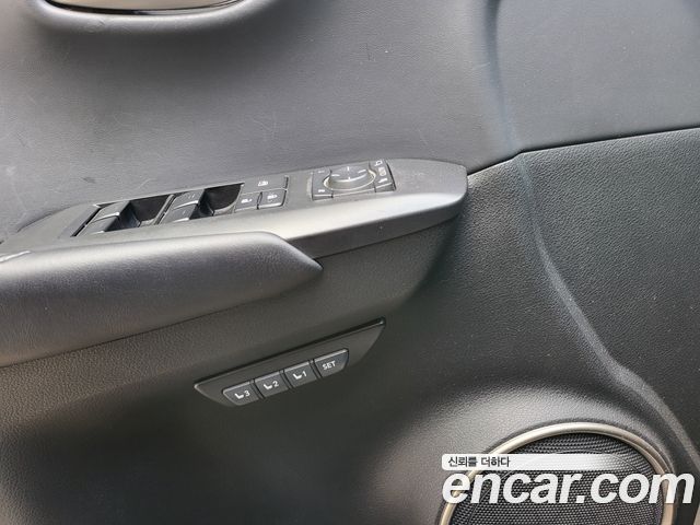 Lexus NX 2017 — photo 12