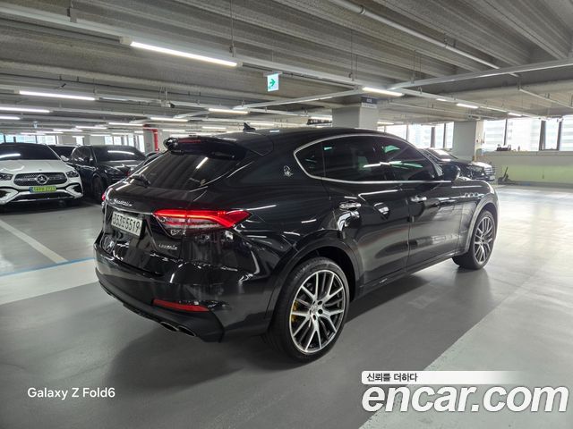 Maserati Levante 2020 — photo 5