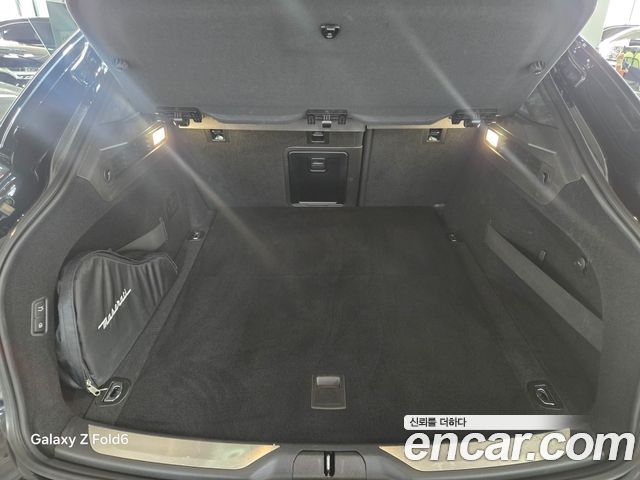 Maserati Levante 2020 — photo 15