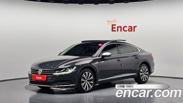 Volkswagen Arteon 2019 — photo 1