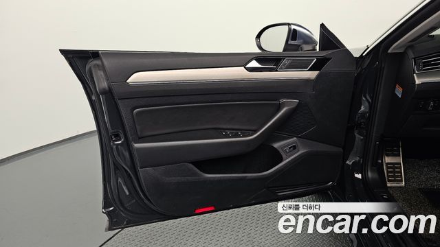 Volkswagen Arteon 2019 — photo 14