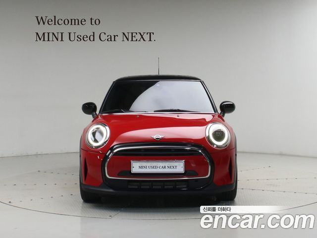 Mini Cooper 2024 — photo 3