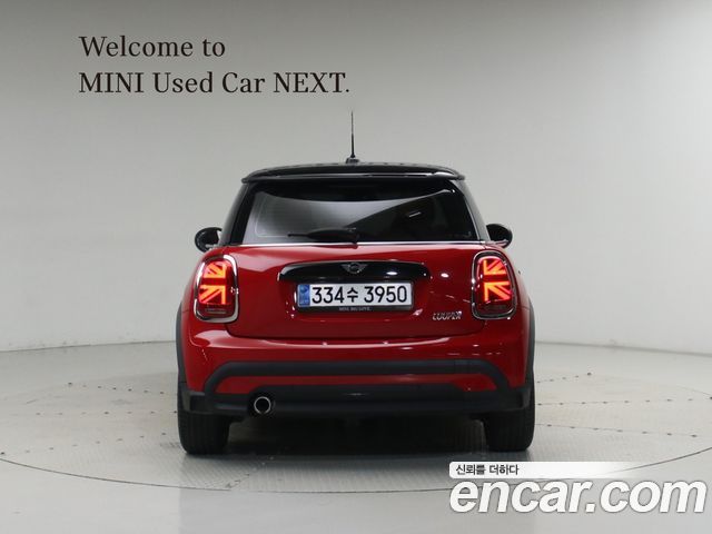 Mini Cooper 2024 — photo 4