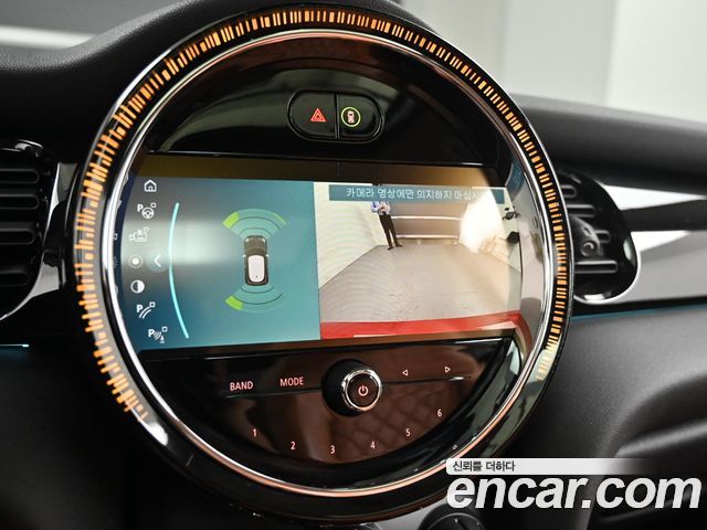 Mini Cooper 2024 — photo 12