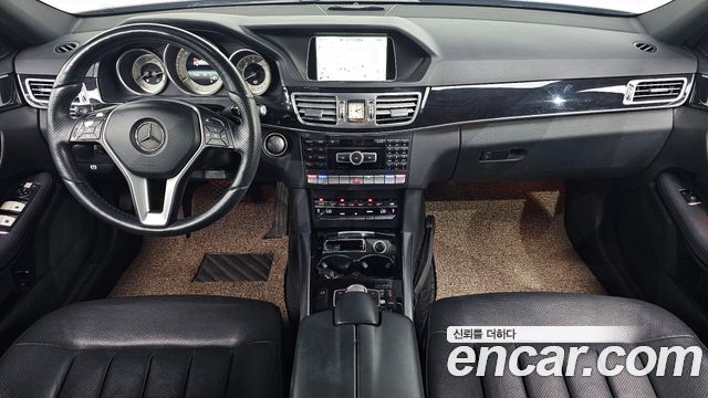 Mercedes-Benz E-Class 2014 — photo 7