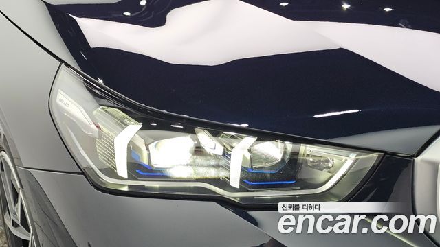 BMW 5-Series 2025 — photo 8