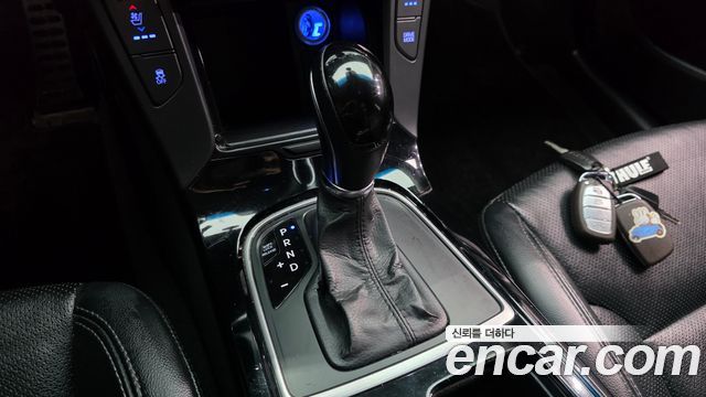 Hyundai i40 2015 — photo 9