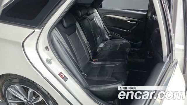 Hyundai i40 2015 — photo 11