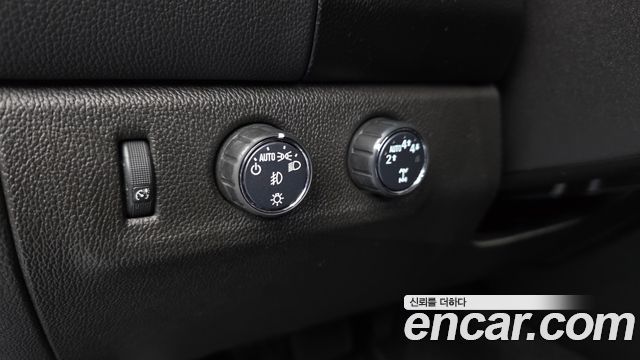 Chevrolet Korea Colorado 2020 — photo 24