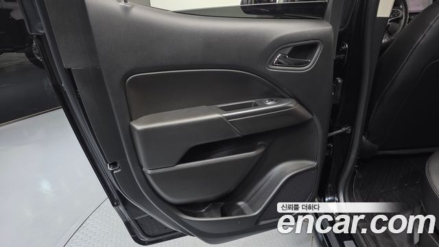Chevrolet Korea Colorado 2020 — photo 15