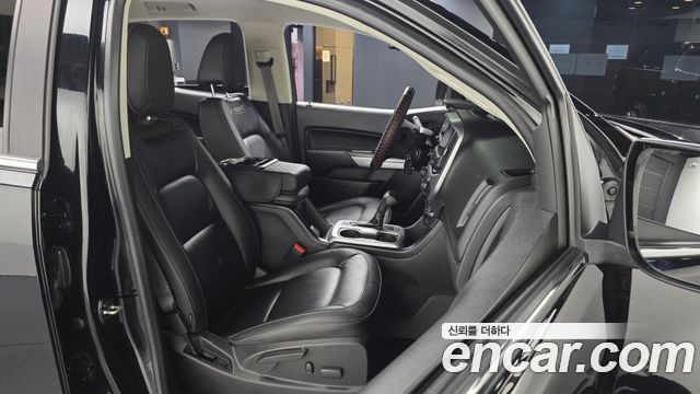 Chevrolet Korea Colorado 2020 — photo 16